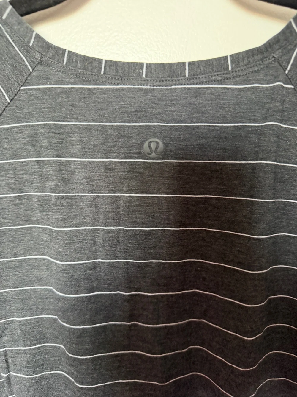 Lululemon Emerald Long Sleeve Short Serve Stripe Heathered Black White